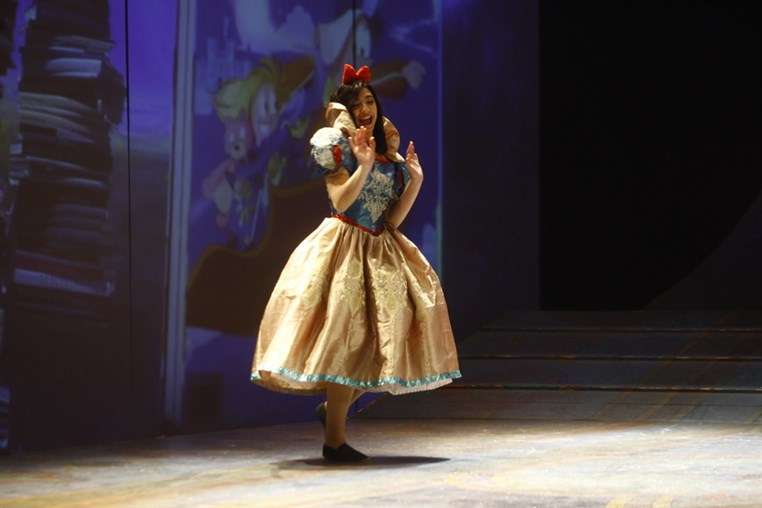Sirine & Alaadine Musical Play in 3D